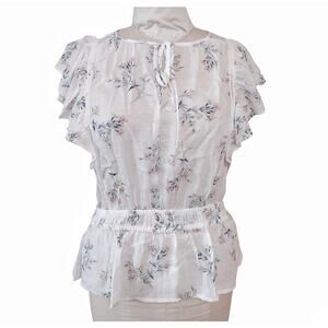 Lucky Brand White Blouse Junior Size M Ruffles Lace Feminine Delicate Casual